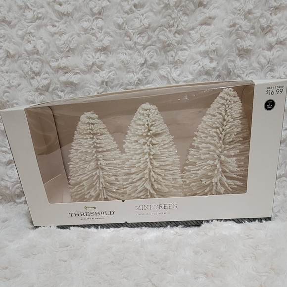 Threshold Mini Trees Set - Picture 5 of 7